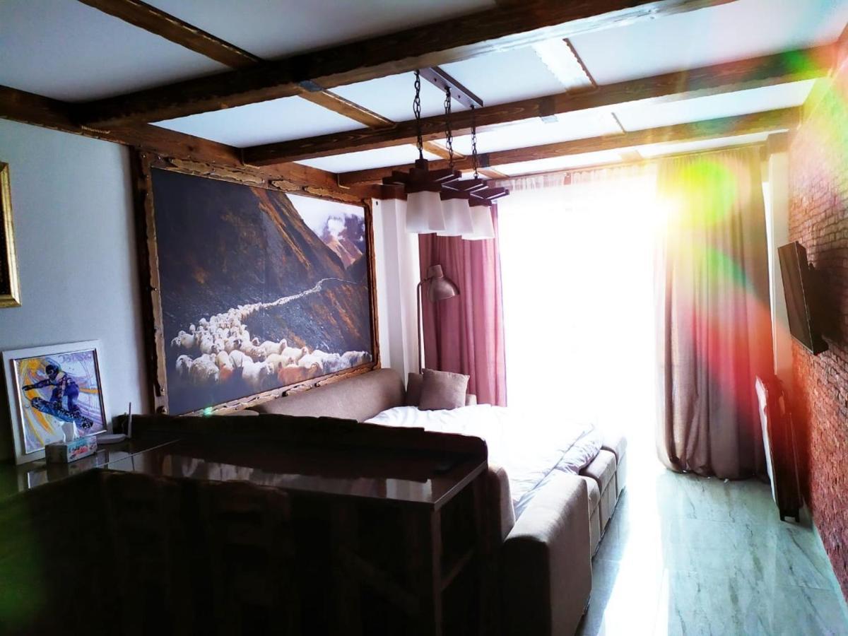 Light Apartments กูเดาริ ภายนอก รูปภาพ